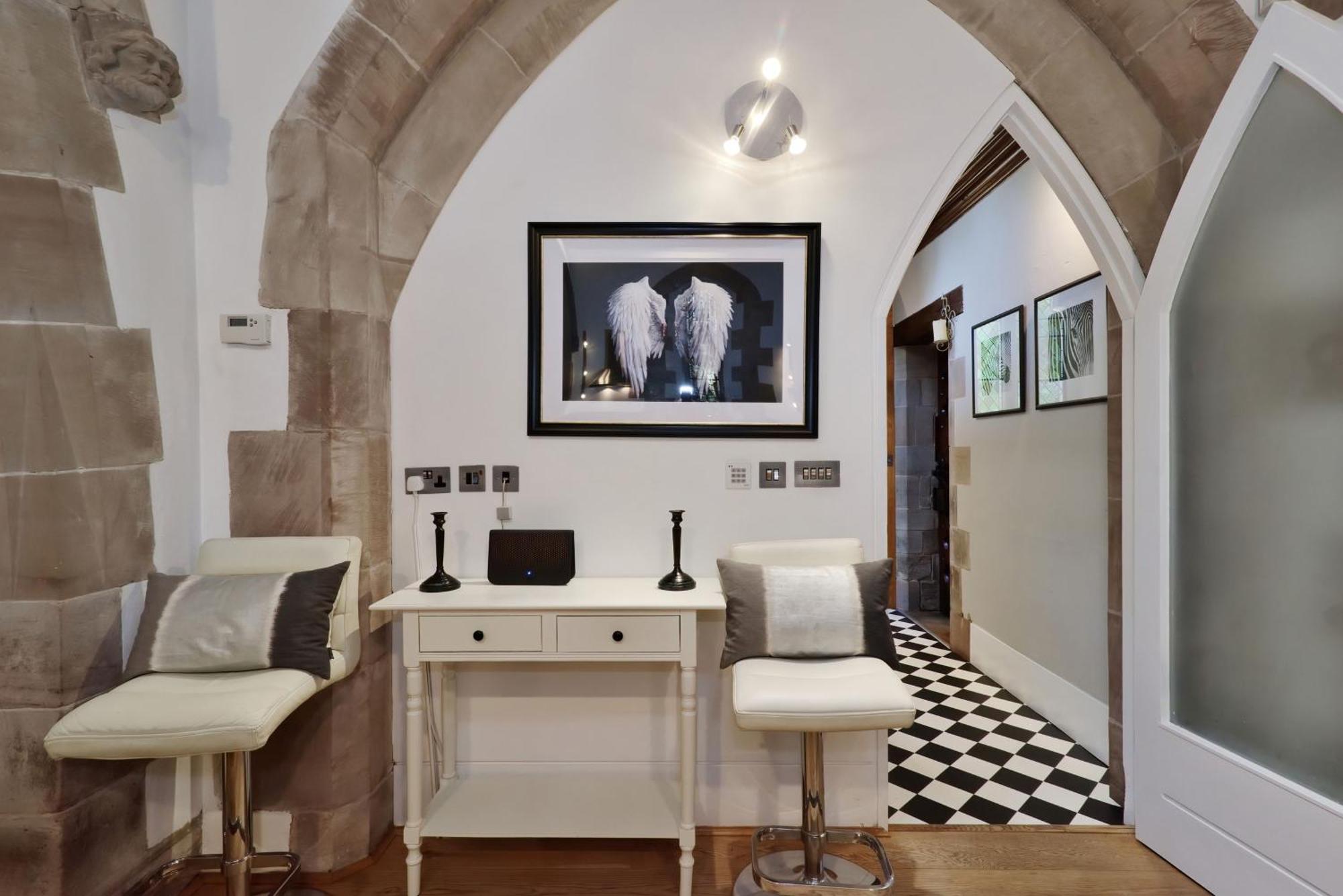 St James House - Truly Heavenly Hereford Ngoại thất bức ảnh